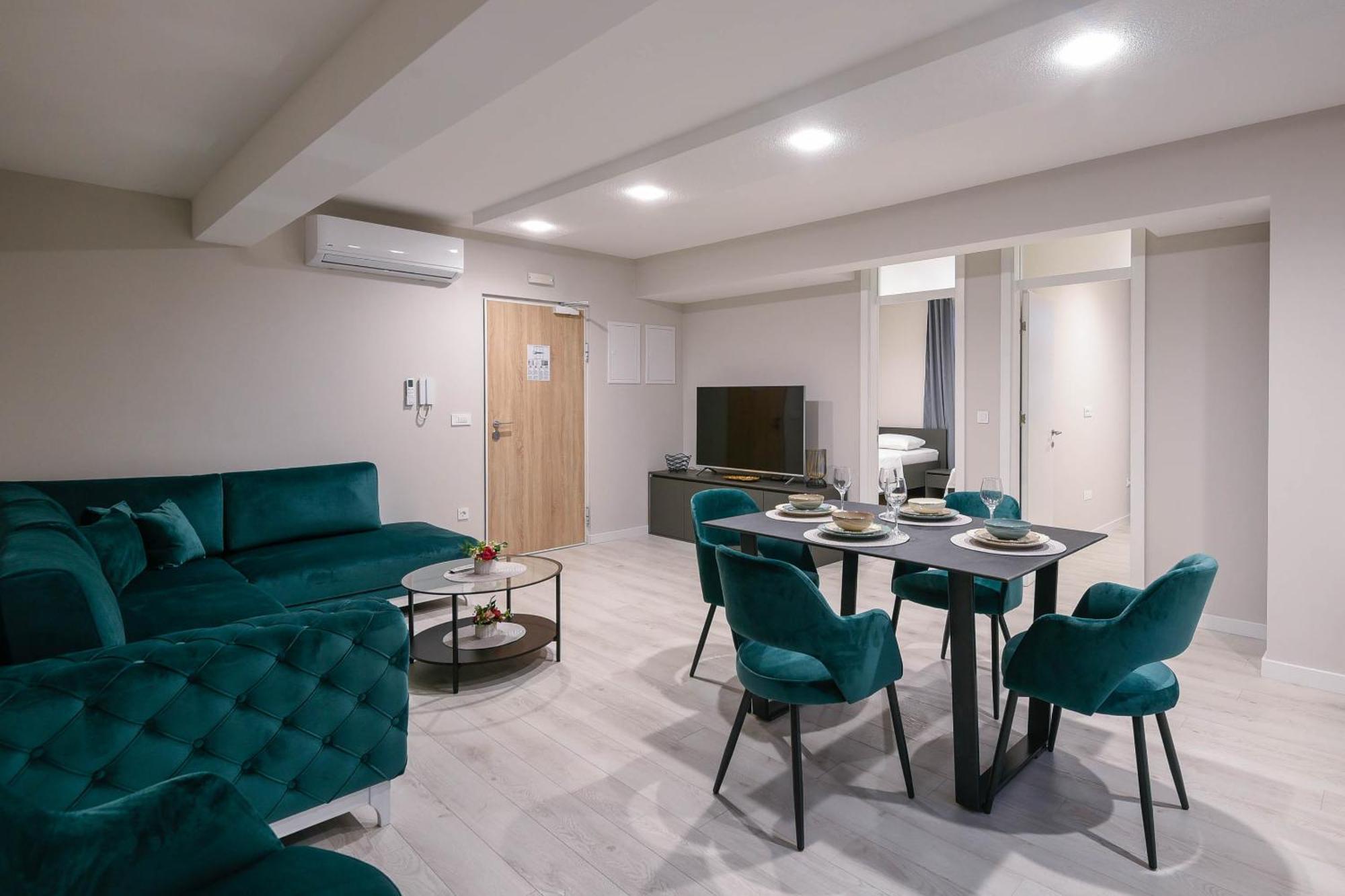 Sunny Day Luxury Holiday Apartments Orebić Eksteriør bilde