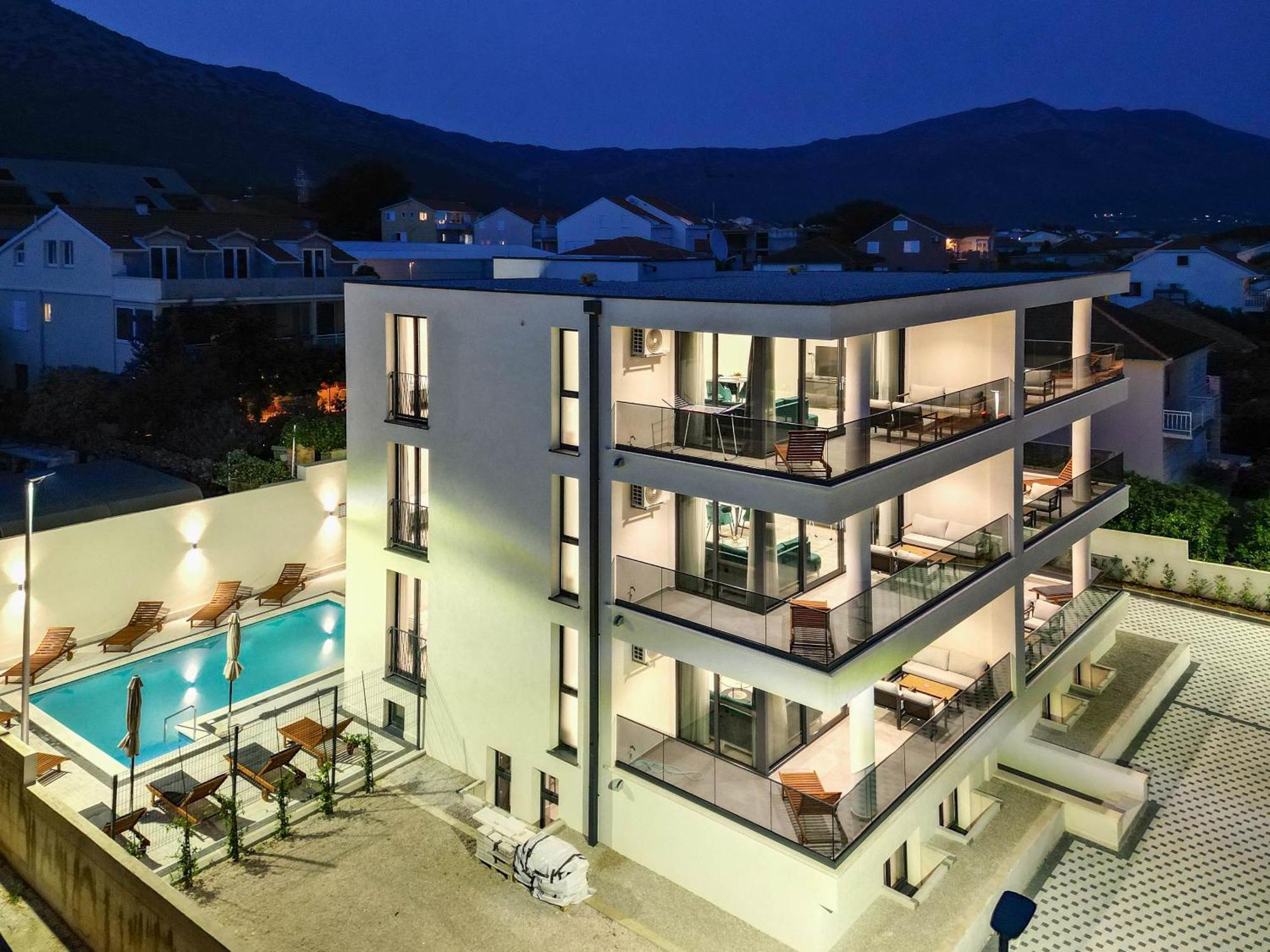 Sunny Day Luxury Holiday Apartments Orebić Eksteriør bilde